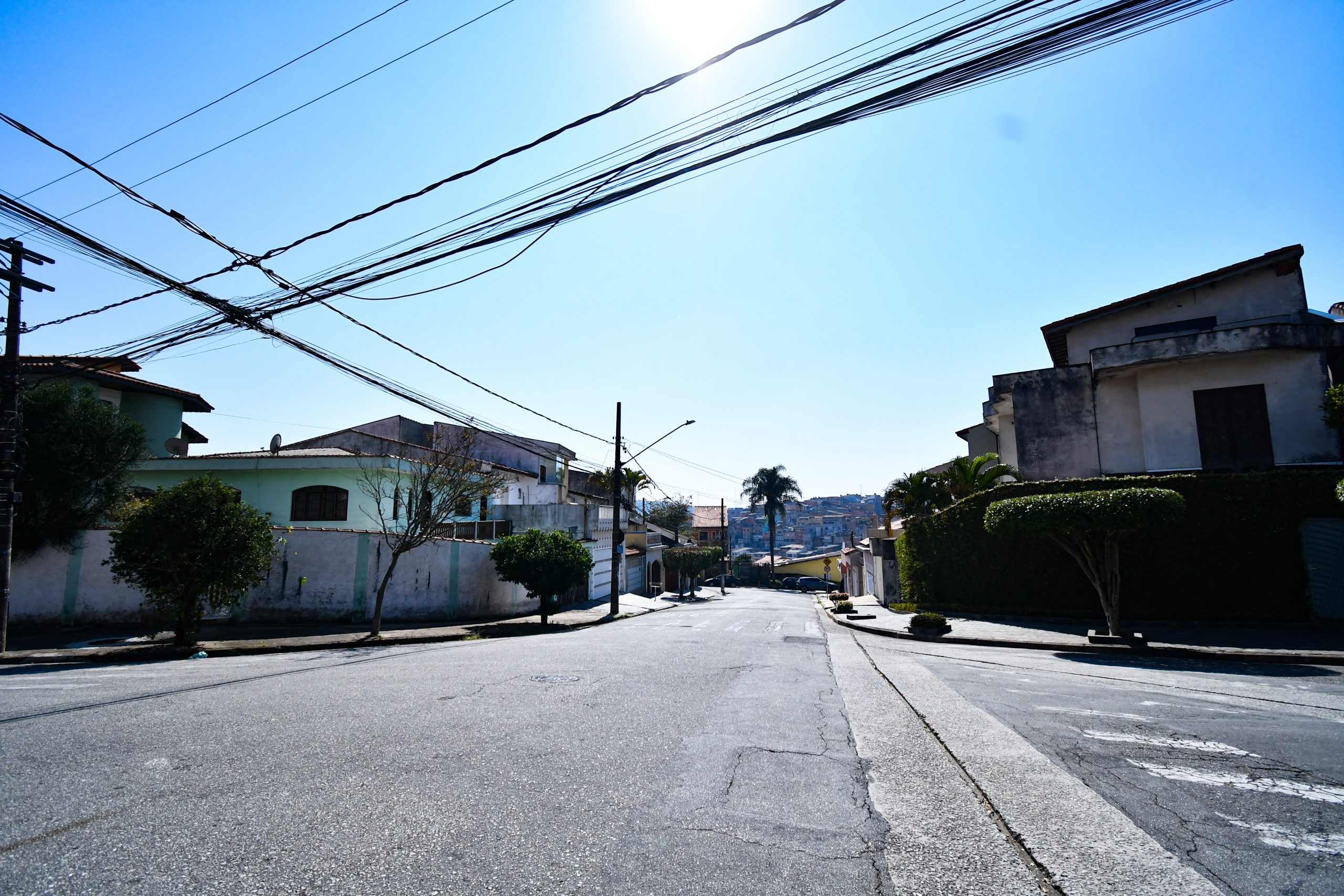 JARDIM PALERMO PASSA POR OBRAS DE RENOVAÇÃO DO ASFALTO EM SÃO BERNARDO