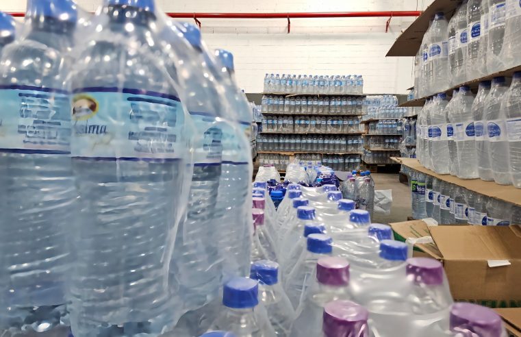 SP DISTRIBUI MAIS DE 215 MIL GARRAFAS DE ÁGUA PARA AMENIZAR EFEITOS DAS QUEIMADAS