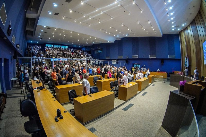 SESSÃO SOLENE &#8220;GOTAS EFICIENTES&#8221; HOMENAGEIA DOADORES DE SANGUE EM SÃO BERNARDO