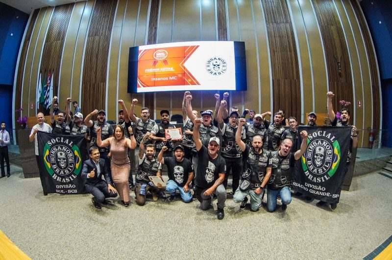 SESSÃO SOLENE &#8220;GOTAS EFICIENTES&#8221; HOMENAGEIA DOADORES DE SANGUE EM SÃO BERNARDO