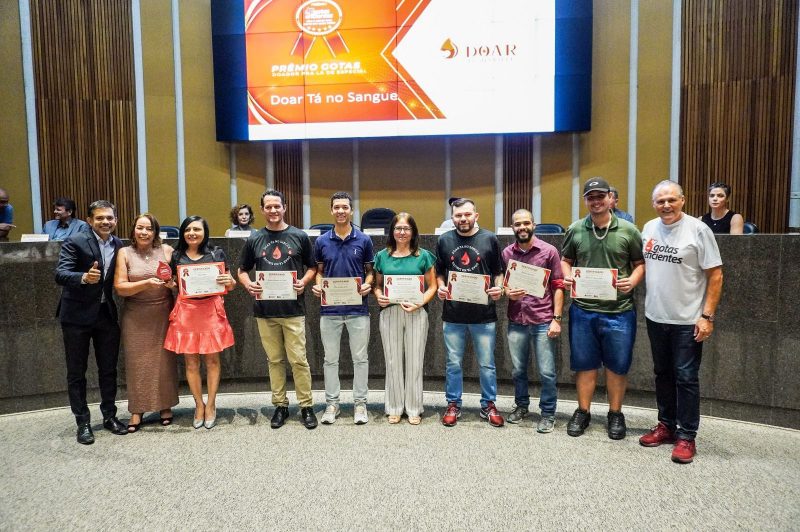 SESSÃO SOLENE &#8220;GOTAS EFICIENTES&#8221; HOMENAGEIA DOADORES DE SANGUE EM SÃO BERNARDO