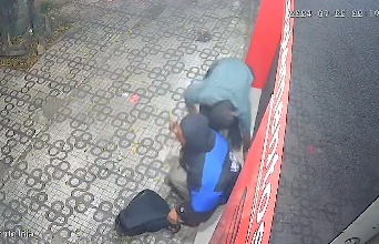 VÍDEO MOSTRA DUPLA FURTANDO LOJA DE SUPLEMENTOS NO BAETA NEVES DURANTE A MADRUGADA