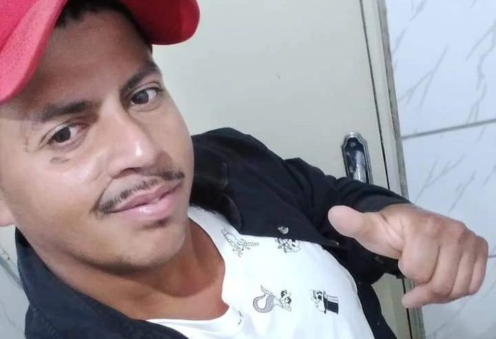 FAMILIARES PROCURAM JOVEM DESAPARECIDO; FOI VISTO EM SÃO BERNARDO