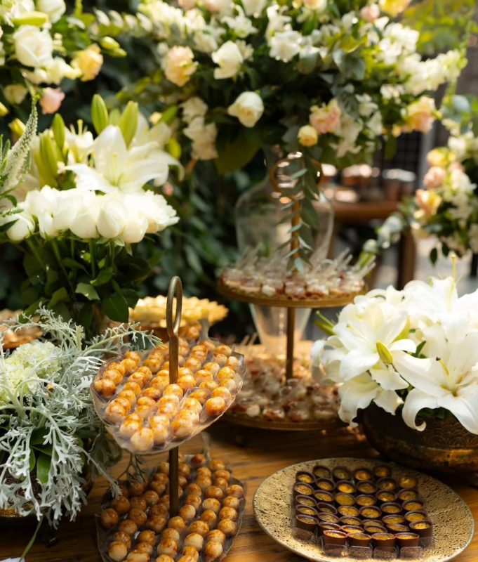 EX-SECRETÁRIA MUDA DE PROFISSÃO E FATURA R$ 25 MIL POR MÊS VENDENDO DOCES FINOS EM SÃO BERNARDO