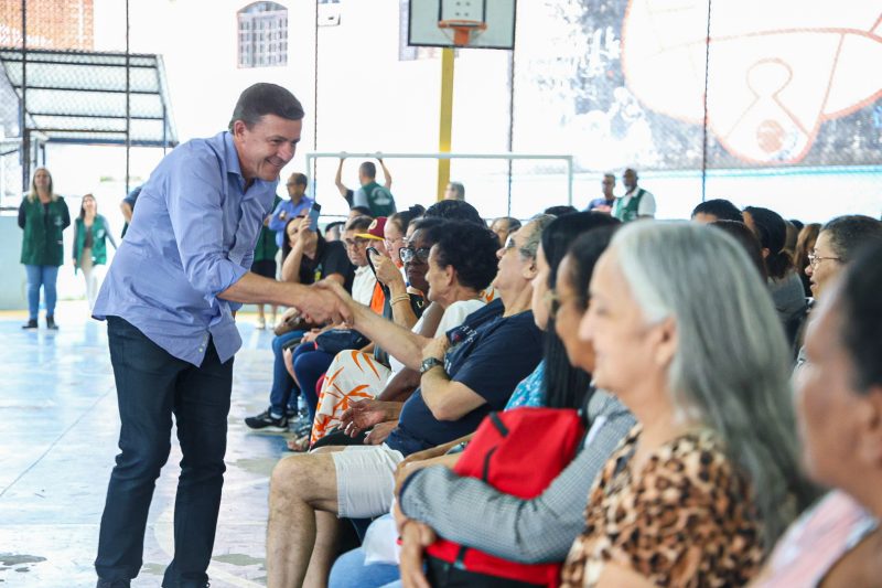 SÃO BERNARDO ENTREGA ESCRITURAS PARA 155 FAMÍLIAS DO DIVINÉIA PANTANAL I