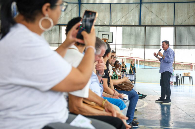 SÃO BERNARDO ENTREGA ESCRITURAS PARA 155 FAMÍLIAS DO DIVINÉIA PANTANAL I