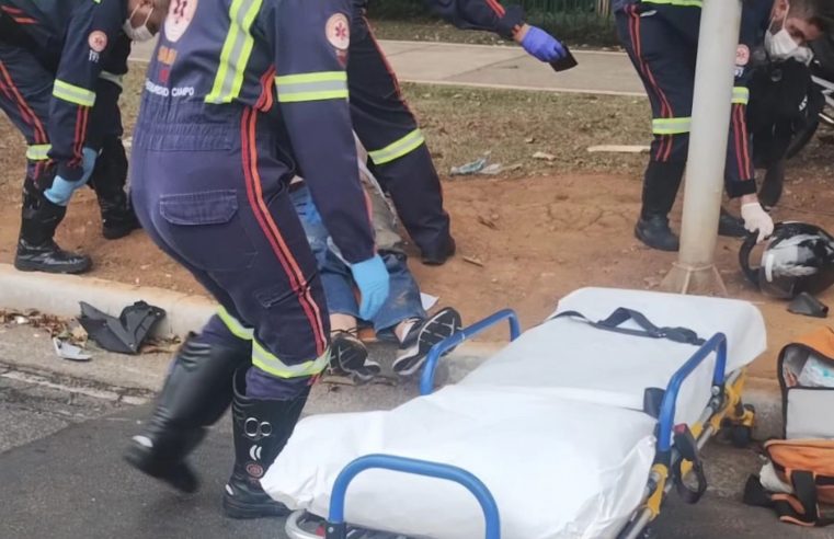 ACIDENTE ENTRE CARRO E MOTO DEIXA VÍTIMA FERIDA EM SÃO BERNARDO