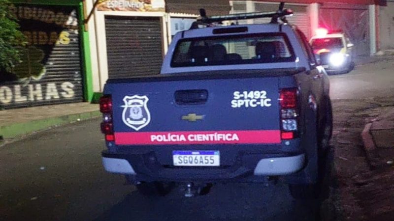 DENÚNCIA DE PERTURBAÇÃO DE SOSSEGO TERMINA COM APREENSÃO DE MÁQUINAS CAÇA-NÍQUEL EM BAR NA VILA SÃO PEDRO