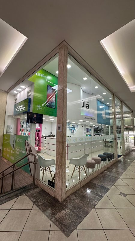 IPHONE: LOJA ESPECIALIZADA EM APPLE NO SHOPPING DO CORAÇÃO COMPLETA 10 ANOS DE HISTÓRIA