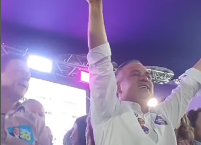 EM FESTA DA VITÓRIA , MARCELO LIMA AGRADECE VOTAÇÃO E APOIADORES