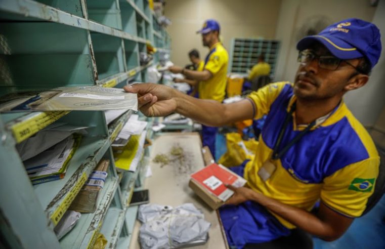 CORREIOS ANUNCIAM CONCURSO PARA 3.511 VAGAS COM SALÁRIOS DE ATÉ R$ 6,8 MIL