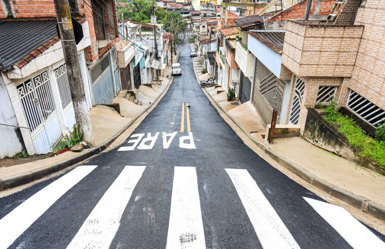 DESCONTAMINAÇÃO E PAVIMENTAÇÃO DO JARDIM DAS OLIVEIRAS SÃO ENTREGUES
