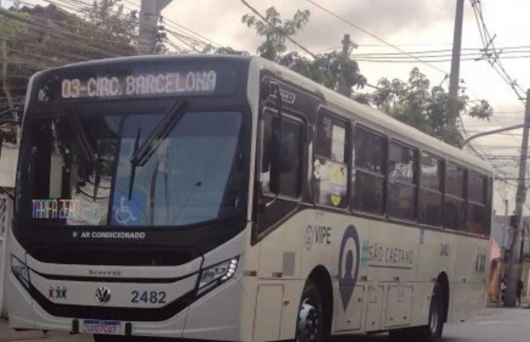 HOMEM ESCORREGA AO BATER EM ÔNIBUS PARA EMBARCAR E MORRE ATROPELADO EM SÃO CAETANO