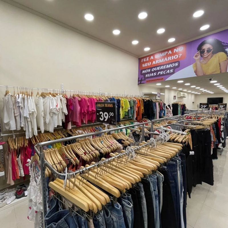 BLACK FRIDAY NO BRECHÓ &#8220;NOVO DI NOVO&#8221; OFERECE DESCONTOS DE ATÉ 70%