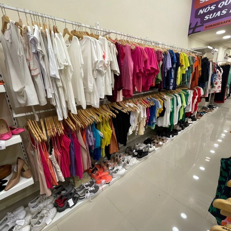 BLACK FRIDAY NO BRECHÓ &#8220;NOVO DI NOVO&#8221; OFERECE DESCONTOS DE ATÉ 70%