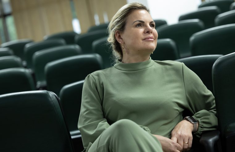 DEPUTADA CARLA MORANDO DESTINA R$ 10 MILHÕES PARA LINHA 20 ROSA DO METRÔ