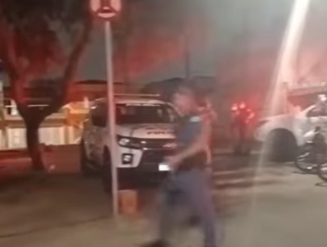 HOMEM DE 18 ANOS APONTA SIMULACR0 PARA POLICIAIS CIVIIS E PERDE A VIDA EM SANTO ANDRÉ