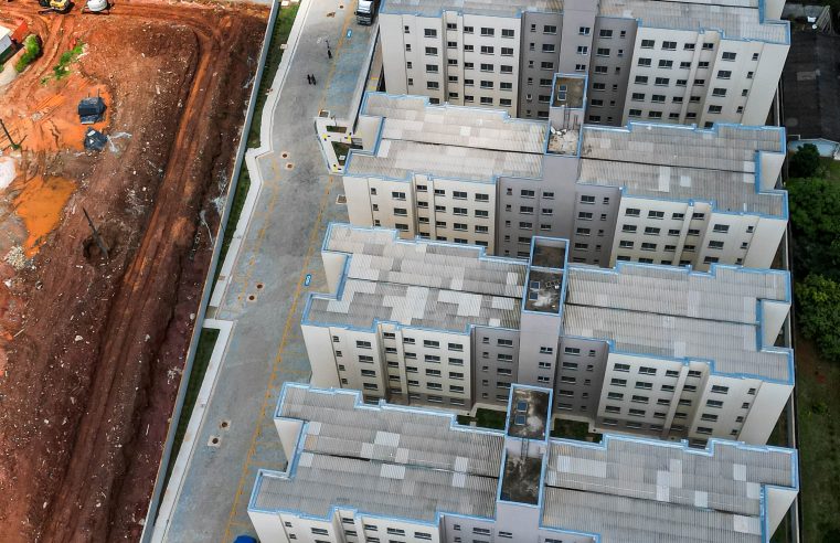 GOVERNO DO ESTADO E PREFEITURA DE SÃO BERNARDO ENTREGAM MORADIAS A 420 FAMÍLIAS NO COOPERATIVA