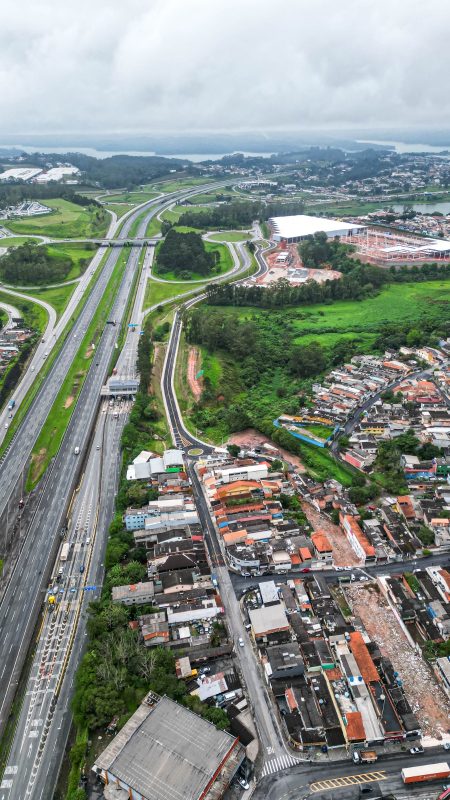 PREFEITO ORLANDO MORANDO ENTREGA NOVO VIÁRIO NO JARDIM DAS ORQUÍDEAS COM ACESSO À IMIGRANTES E AO RODOANEL