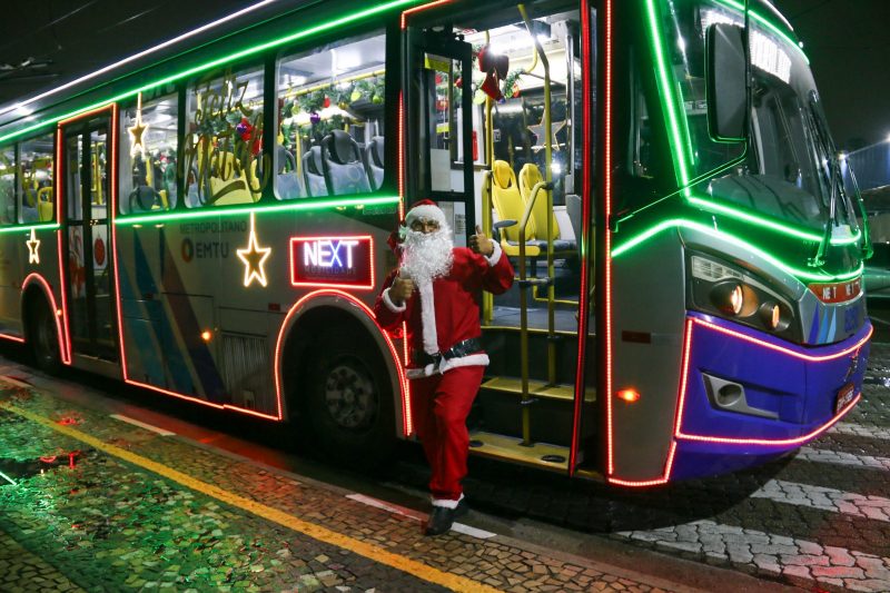 ÔNIBUS DE NATAL DO CORREDOR ABD JÁ ESTÁ CIRCULANDO