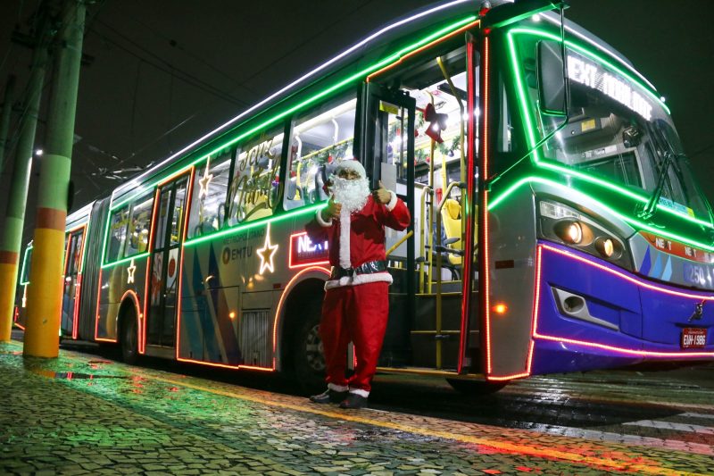 ÔNIBUS DE NATAL DO CORREDOR ABD JÁ ESTÁ CIRCULANDO