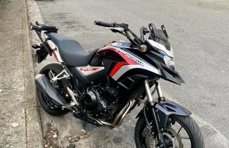 VÍDEO MOSTRA GRUPO CRIMINOSO ROUBANDO MOTOCICLETA DE CASAL NA PRESTES MAIA