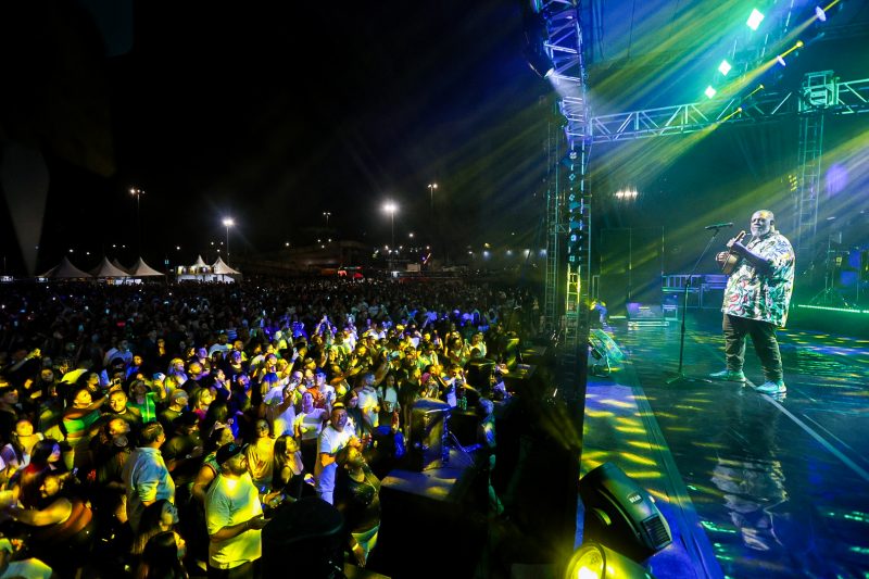 EM SHOW DA SOLIDARIEDADE, PÉRICLES ABRE 2025, COM ESTILO, EM DIA SIMBÓLICO PARA SÃO BERNARDO