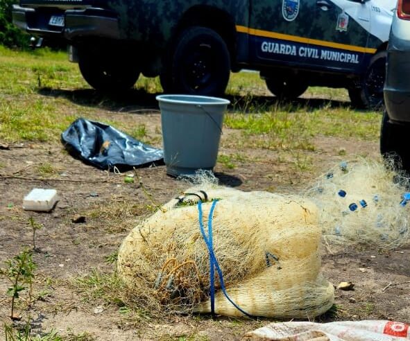 GCM AMBIENTAL FLAGRA PESCA PREDATÓRIA NO PÓS-BALSAE 4 VÃO PARAR NA DELEGACIA