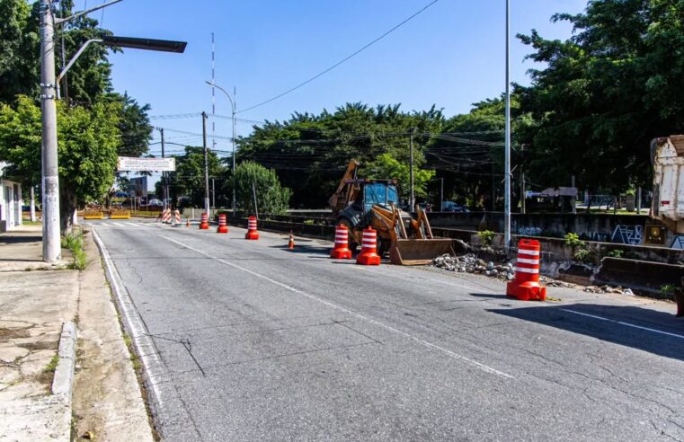 AVENIDA LAURO GOMES TERÁ SENTIDO ALTERADO A PARTIR DESTE SÁBADO