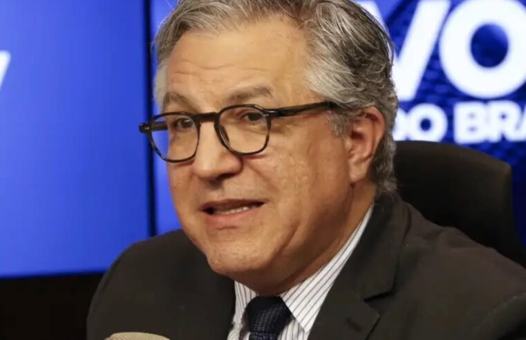 LULA DEMITE NÍSIA E PADILHA ASSUMIRÁ MINISTÉRIO DA SAÚDE