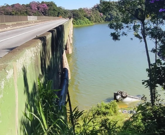 MOTORISTA DE 73 ANOS QUE CAIU COM CARRO NA REPRESA BILLINGS TEVE MAL SÚBITO