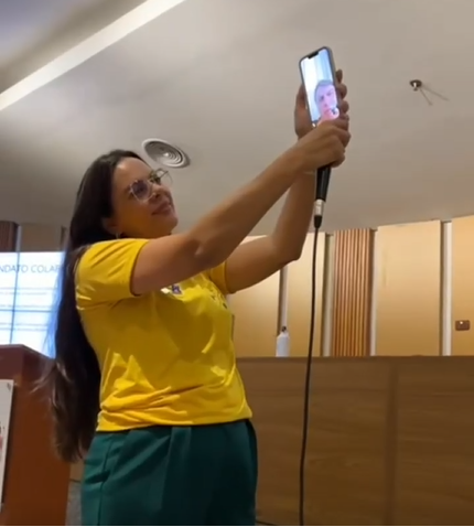 VEREADORA NINA BRAGA FAZ PRESTAÇÃO DE CONTAS E REALIZA VIDEOCHAMADA COM BOLSONARO