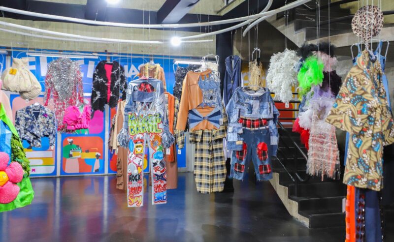 DIADEMA TRAZ EXPOSIÇÃO QUE CELEBRA 60 ANOS DA MODA