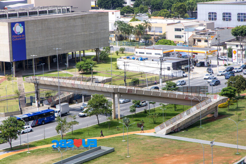 PASSARELAS DO PAÇO DE SÃO BERNARDO PASSAM POR REVITALIZAÇÃO NO CENTRO