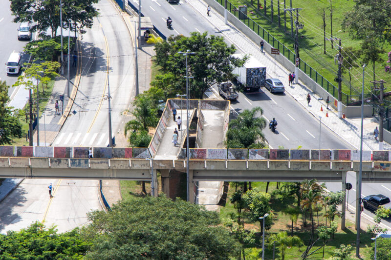 PASSARELAS DO PAÇO DE SÃO BERNARDO PASSAM POR REVITALIZAÇÃO NO CENTRO