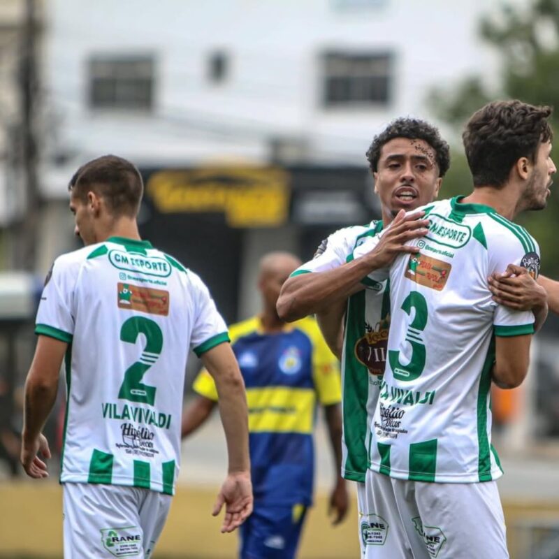 PÉROLA E VILA VIVALDI EMPATAM NA ESPECIAL DE SÃO BERNARDO