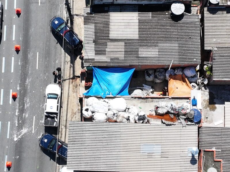 SANTO ANDR&Eacute; INTERDITA COM&Eacute;RCIO IRREGULAR DE SUCATA NA AVENIDA PRESTES MAIA
