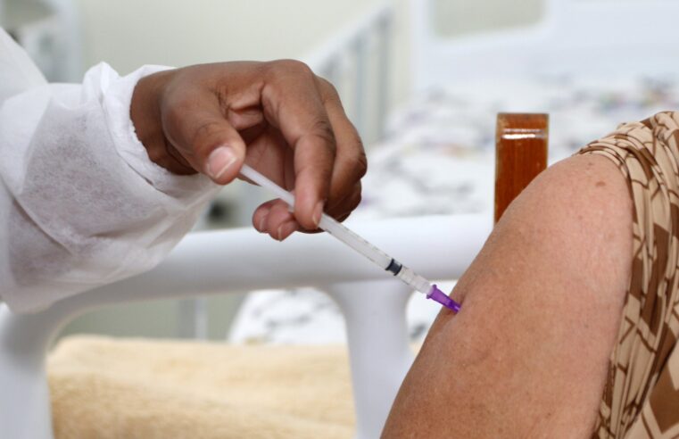 SANTO ANDRÉ ANTECIPA CAMPANHA E COMEÇA A VACINAR CONTRA A GRIPE NA SEGUNDA-FEIRA