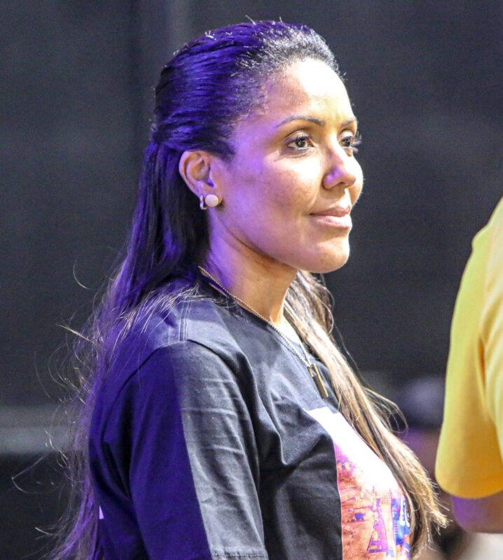 AVIVA SBC LEVA MULTIDÃO AO PAÇO EM SÁBADO DE FÉ, LOUVOR E SOLIDARIEDADE