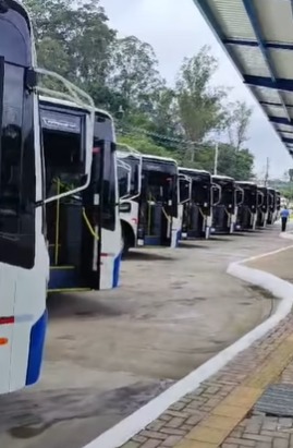 SÃO BERNARDO ENTREGA 15 NOVOS ÔNIBUS PARA O TRANSPORTE PÚBLICO