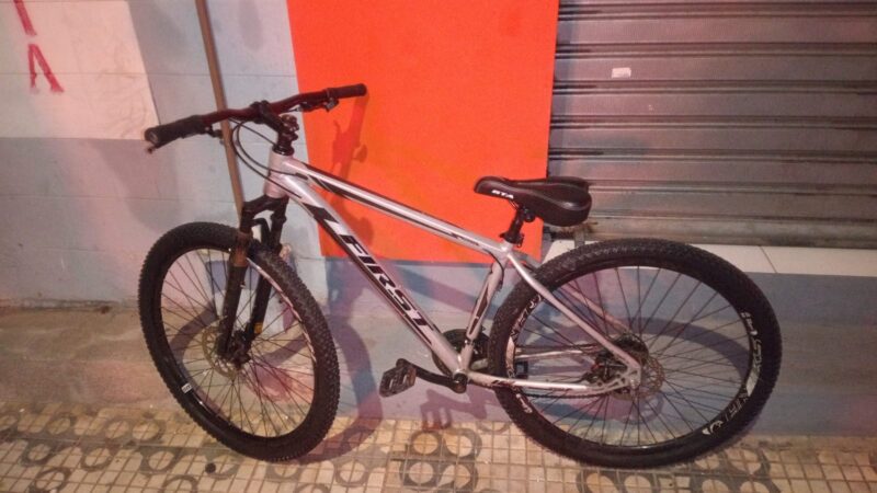 PM APREENDE MENORES POR TENTATIVA DE FURTO EM CONDOMÍNIO NO RUDGE RAMOS