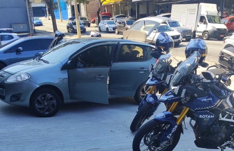 GCM E CGE DE SÃO CAETANO IDENTIFICAM E APREENDEM VEÍCULO ENVOLVIDO EM FURTOS
