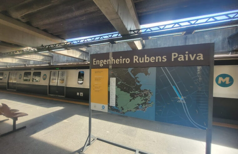 CURIOSIDADES SOBRE A ESTAÇÃO RUBENS PAIVA DO METRÔRIO, QUE LEVA NOME DE PERSONAGEM DO FILME ‘AINDA ESTOU AQUI’
