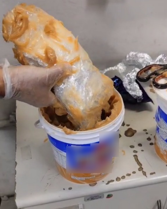 HOMEM É PRESO POR ENVIAR DROGAS ESCONDIDAS EM POTES DE DOCE PELOS CORREIOS NO INTERIOR DE SP