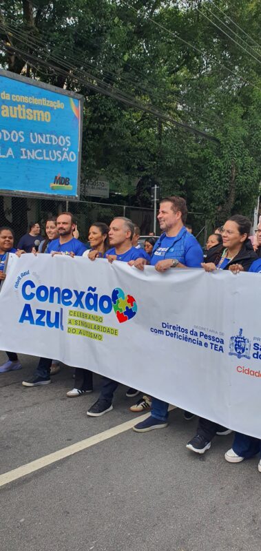 CAMINHADA CONEXÃO AZUL REÚNE 1.300 PESSOAS EM SÃO BERNARDO PELO AUTISMO