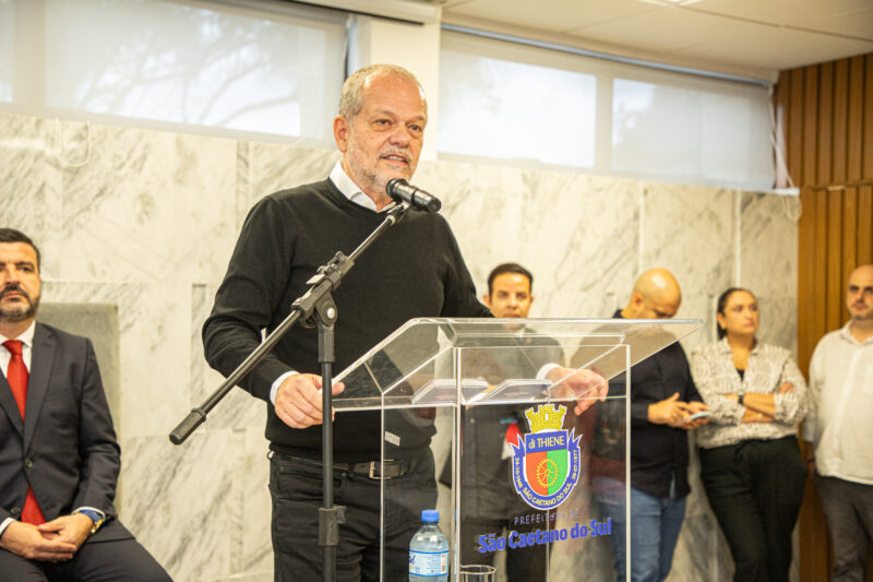 NOVO SECRETÁRIO DA SECRETARIA DE DESENVOLVIMENTO ECONÔMICO, TRABALHO, TURISMO, TECNOLOGIA E INOVAÇÃO TOMA POSSE EM SÃO CAETANO