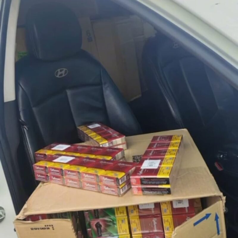 POLÍCIA MILITAR PRENDE CRIMINOSO POR ROUBO DE CARGA DE CIGARROS AVALIADA EM R$ 25 MIL NA RODOVIA ANCHIETA