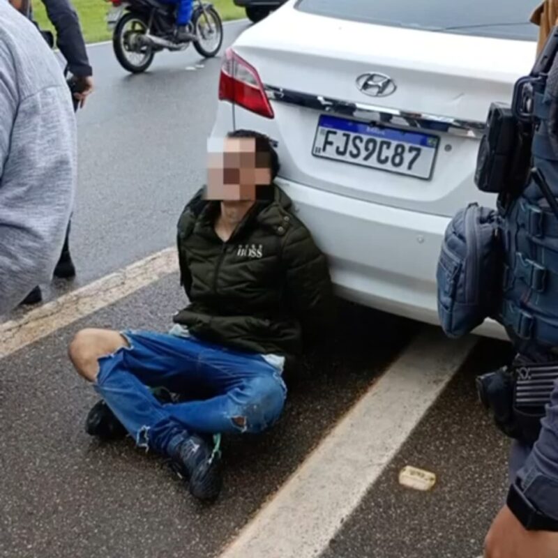 POLÍCIA MILITAR PRENDE CRIMINOSO POR ROUBO DE CARGA DE CIGARROS AVALIADA EM R$ 25 MIL NA RODOVIA ANCHIETA