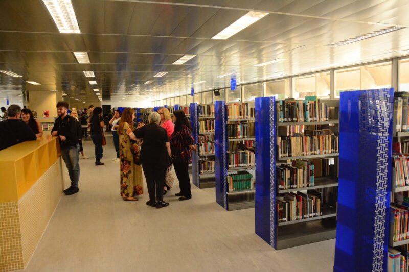 SANTO ANDRÉ REABRE BIBLIOTECA NAIR LACERDA MODERNIZADA NO ANIVERSÁRIO DE 472 ANOS DA CIDADE