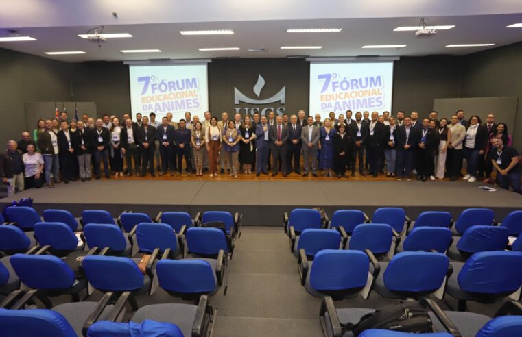 USCS E AIMES ENCERRAM FÓRUM NACIONAL DE REITORES COM NOVA DIRETORIA